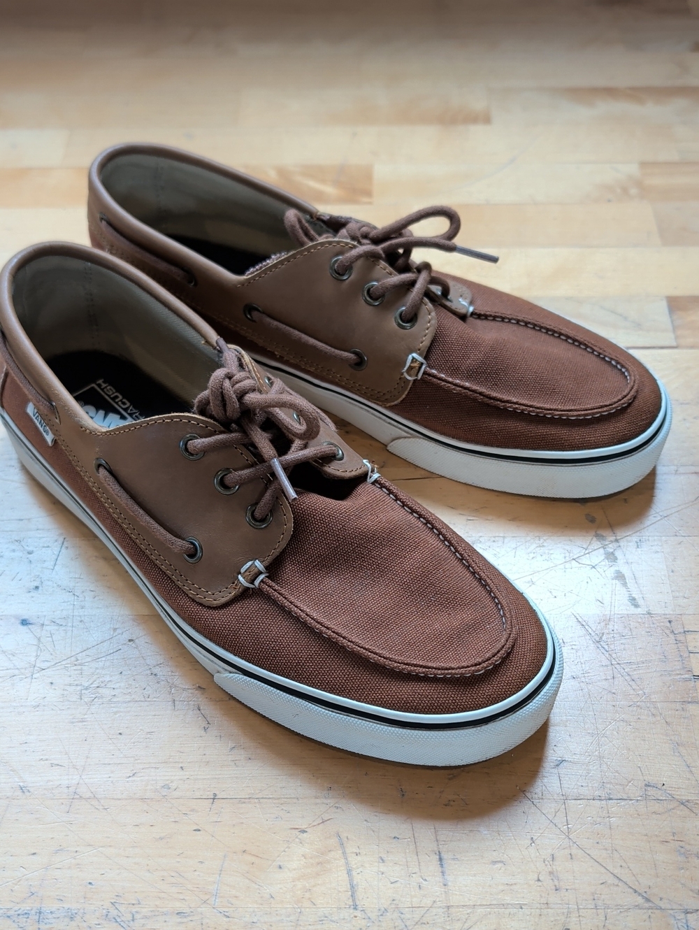 Vans Boat Shoes Men's 11